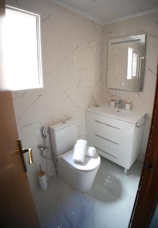 Kiara Apartament - With Garage ตอร์เรเวียคา ภายนอก รูปภาพ
